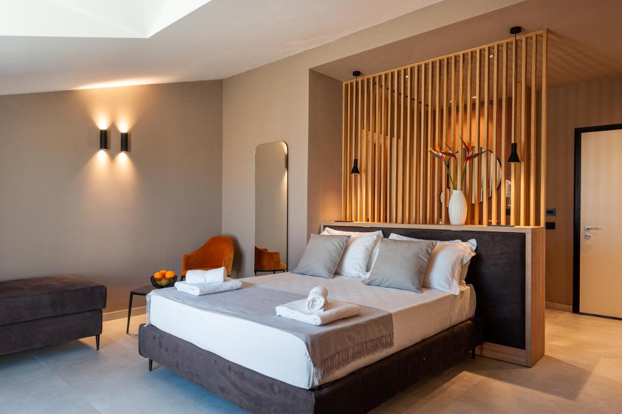Limen Wellness Hotel & Spa Campofelice Di Roccella Bagian luar foto