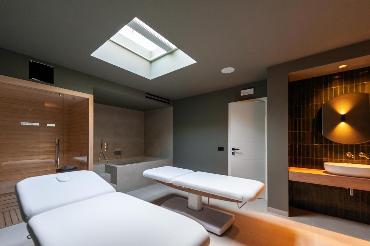 Limen Wellness Hotel & Spa Campofelice Di Roccella Bagian luar foto
