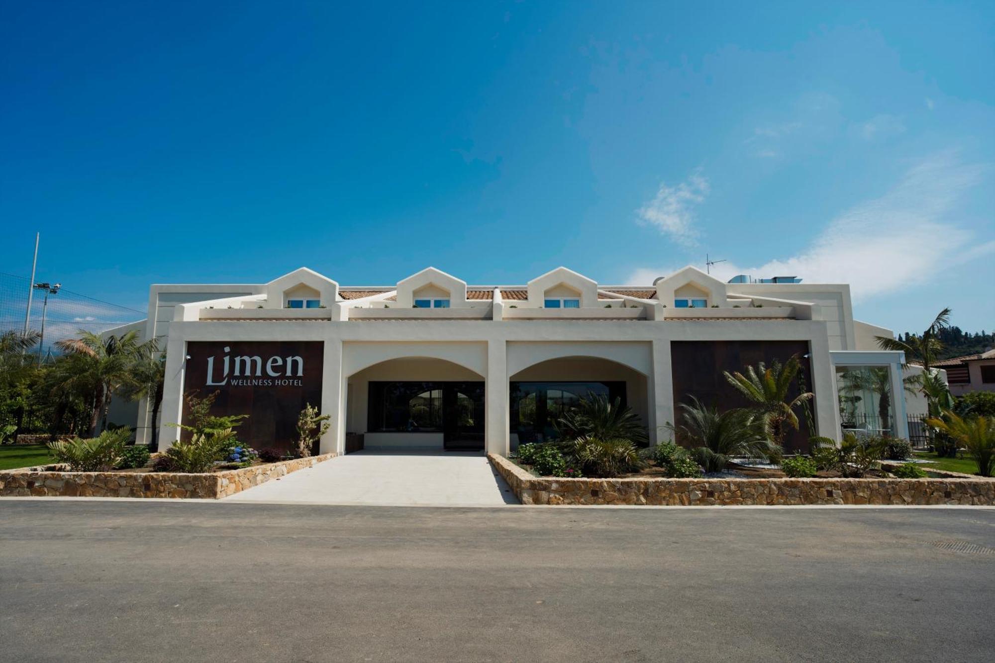 Limen Wellness Hotel & Spa Campofelice Di Roccella Bagian luar foto
