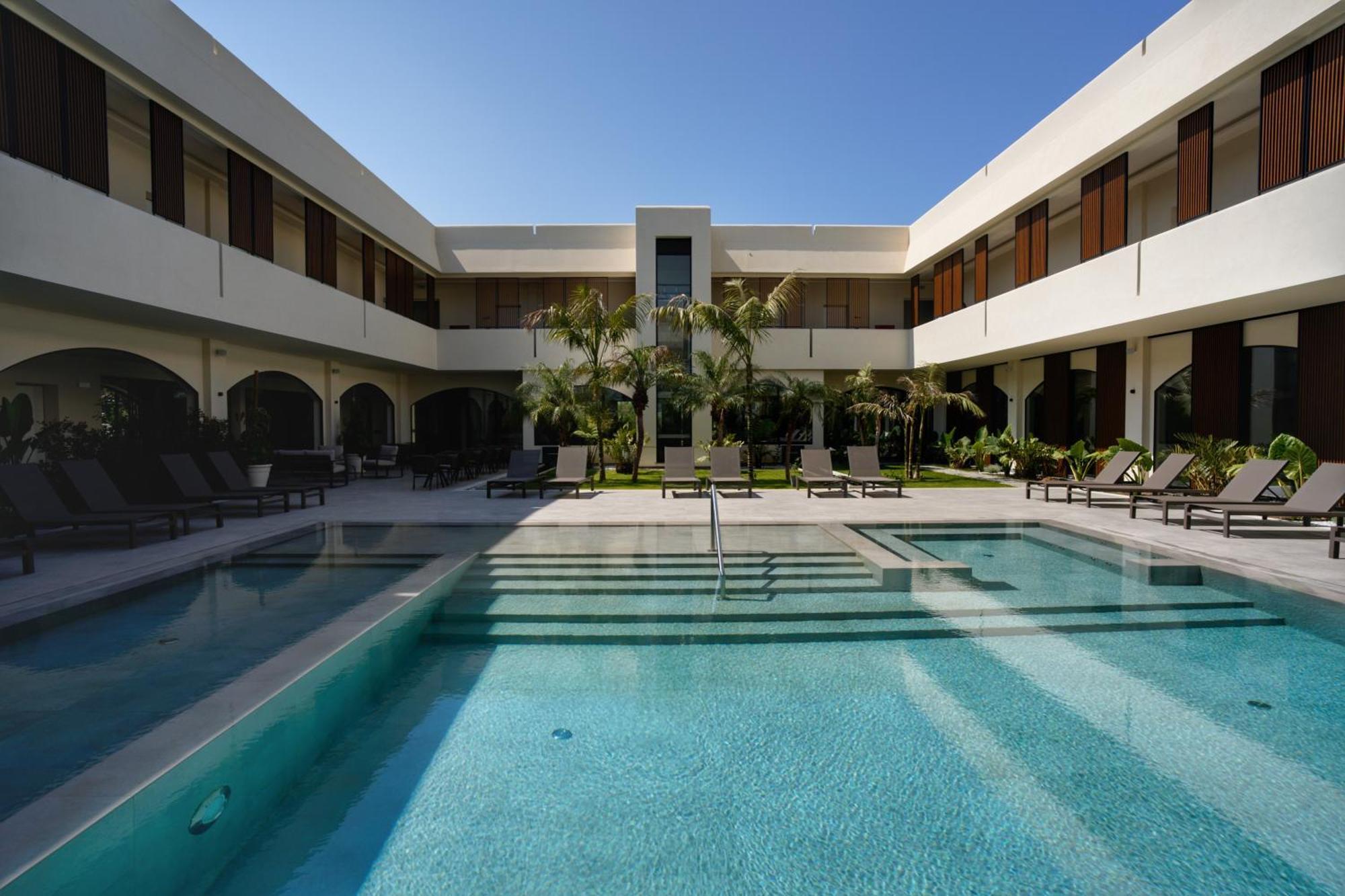 Limen Wellness Hotel & Spa Campofelice Di Roccella Bagian luar foto